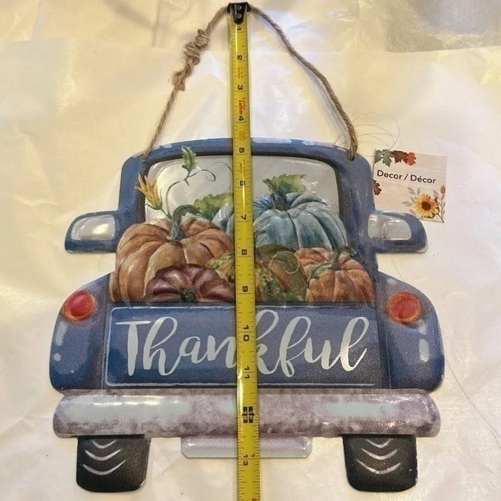 Thankful metal wall hanging
